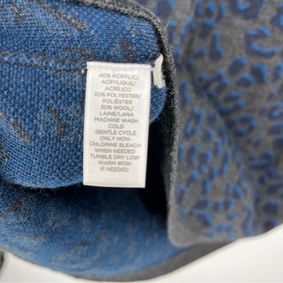 Loft Cheetah Animal Print Gray Blue Sweater Dress Quarter Sleeves Size Medium - Picture 3 of 4